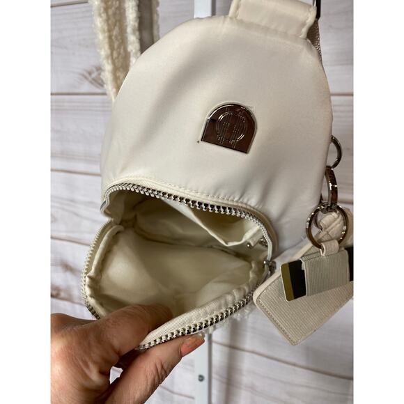 Brand New House of Harlow 1960 Nylon and Sherpa Sling Bag in Off-white Purse - Picture 5 of 10